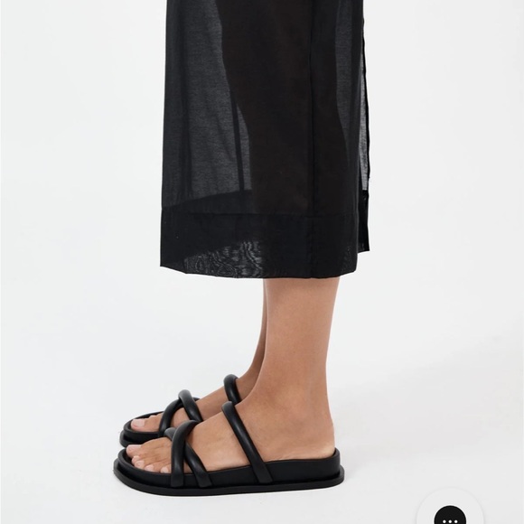 St. Agni Cross Strap Leather Slide - black NWT - Picture 3 of 5